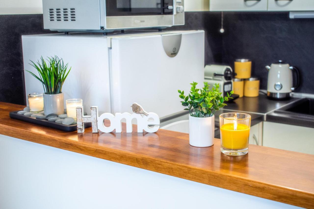Le Retro Chic - T2 Haut Standing Au Coeur De Corbeil - 48 M2 Apartment Luaran gambar