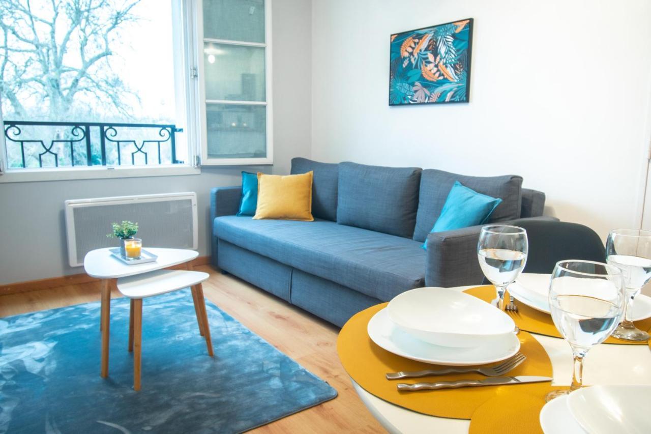 Le Retro Chic - T2 Haut Standing Au Coeur De Corbeil - 48 M2 Apartment Luaran gambar