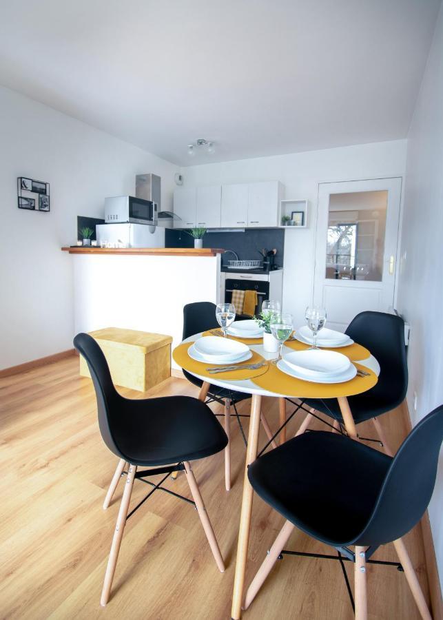 Le Retro Chic - T2 Haut Standing Au Coeur De Corbeil - 48 M2 Apartment Luaran gambar
